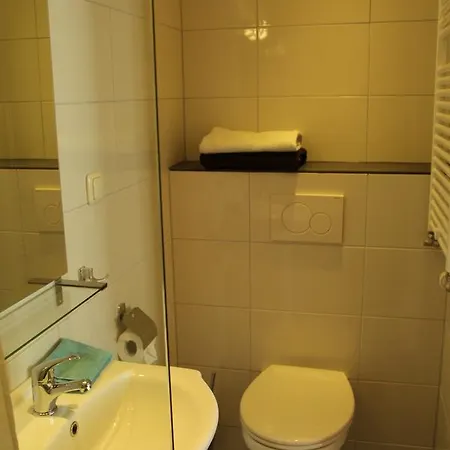 Bed & Breakfast Private Suite's Close Haarlemmerplein *